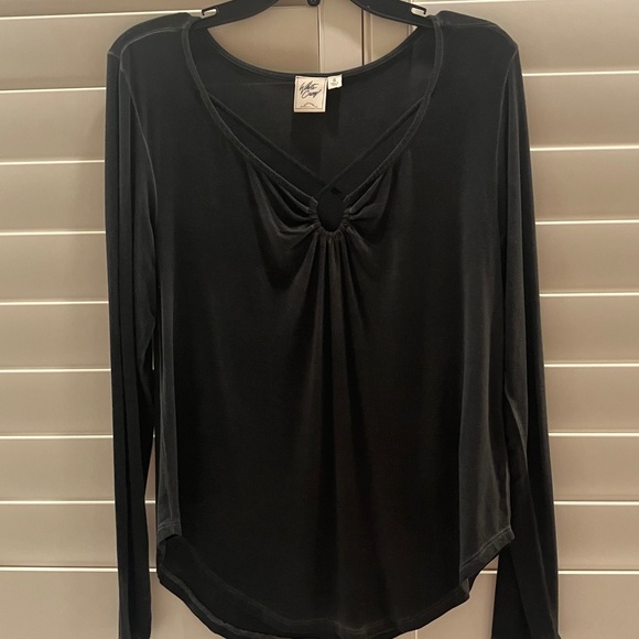 White Crow Tops - White Crow Black Gray Long Sleeve Top